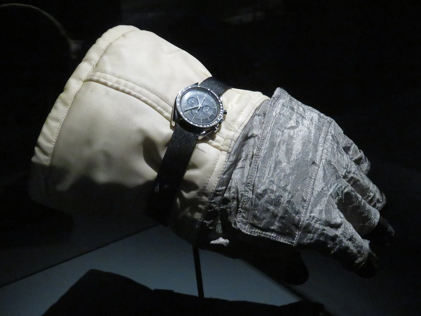 Montre Omega, photo sous licence libre