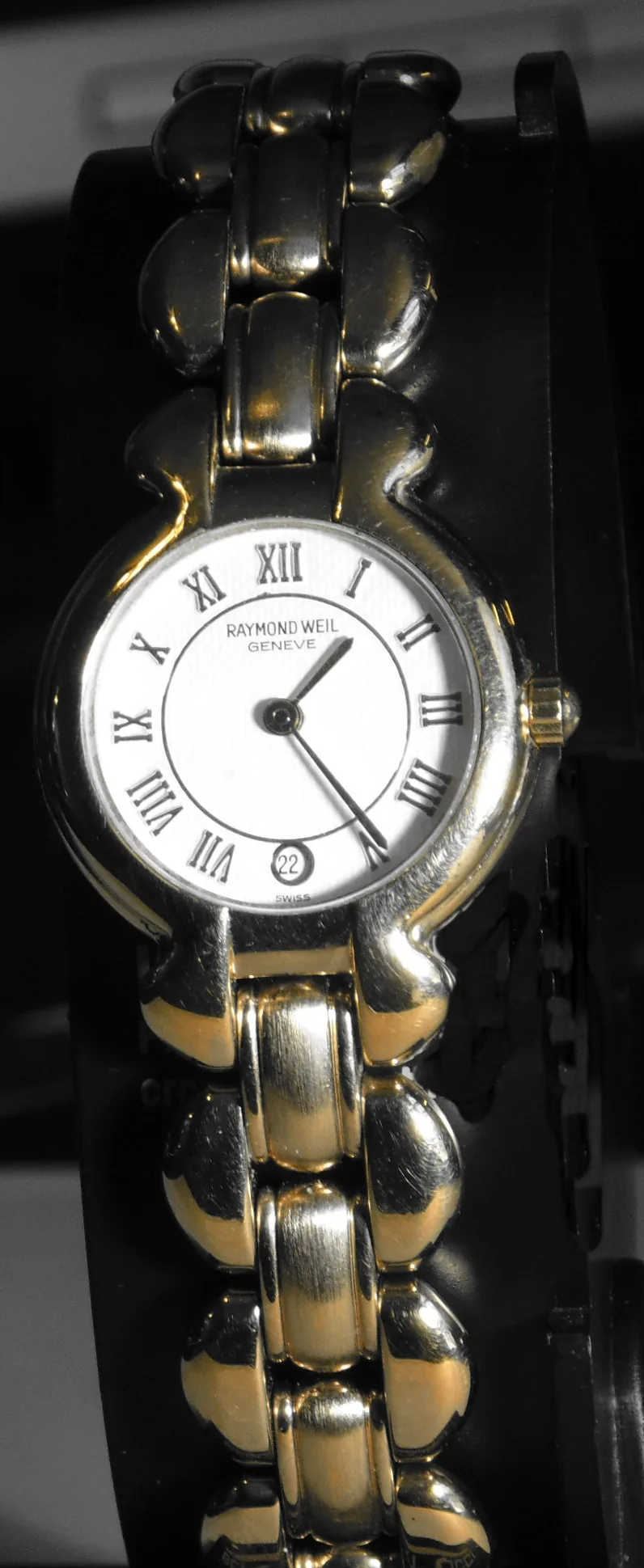 Montre Raymond Weil, photo sous licence libre